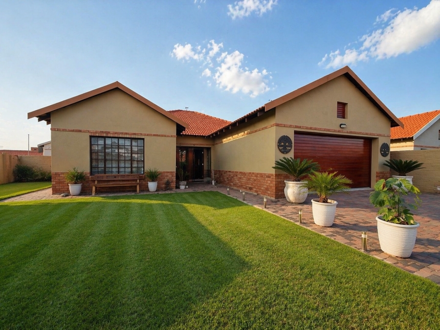4 Bedroom Property for Sale in Waterkloof East North West